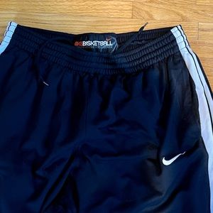 NIKE Basketball XL